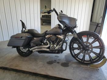  Salvage Harley-Davidson Fl