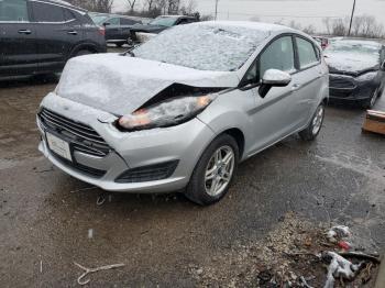  Salvage Ford Fiesta