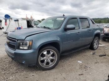  Salvage Chevrolet Avalanche