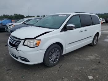  Salvage Chrysler Minivan