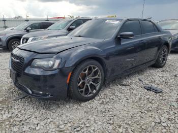  Salvage Chrysler 300