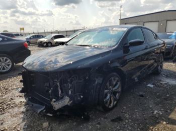  Salvage Chrysler 200