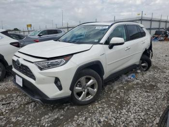  Salvage Toyota RAV4