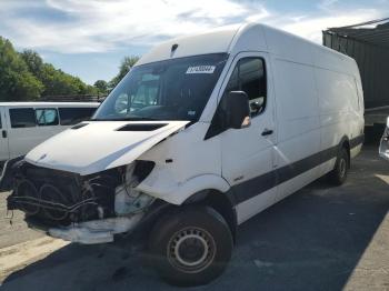  Salvage Mercedes-Benz Sprinter