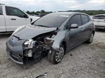  Salvage Nissan LEAF