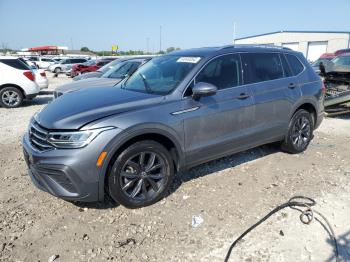  Salvage Volkswagen Tiguan