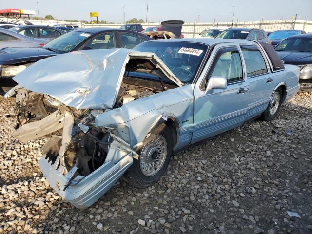  Salvage Lincoln Towncar