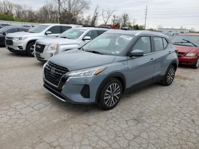  Salvage Nissan Kicks