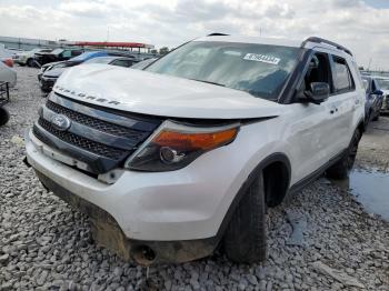  Salvage Ford Explorer