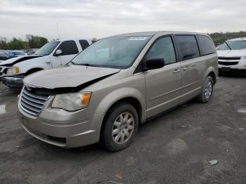  Salvage Chrysler Minivan