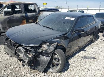  Salvage Chrysler 300