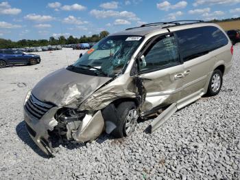  Salvage Chrysler Minivan