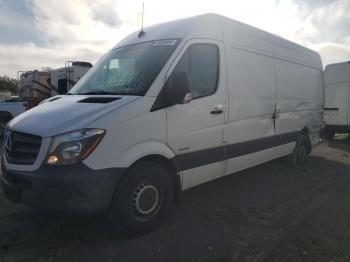  Salvage Mercedes-Benz Sprinter