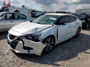  Salvage Nissan Maxima