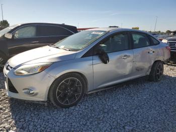  Salvage Ford Focus