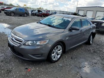  Salvage Ford Taurus