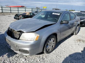  Salvage Dodge Avenger