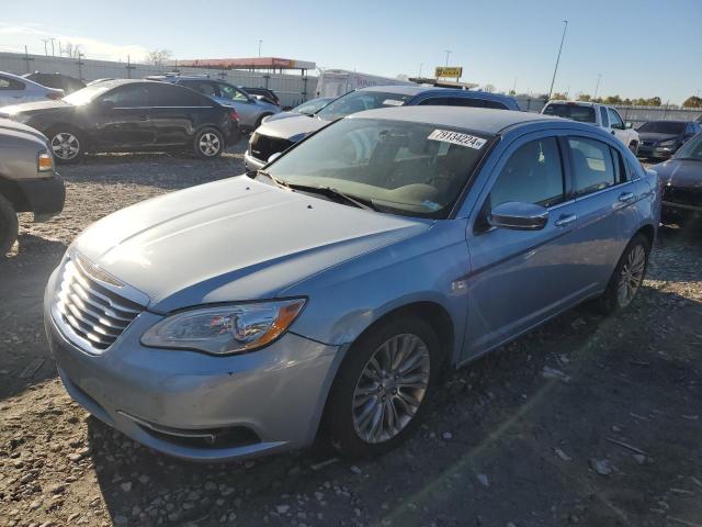  Salvage Chrysler 200