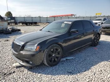  Salvage Chrysler 300