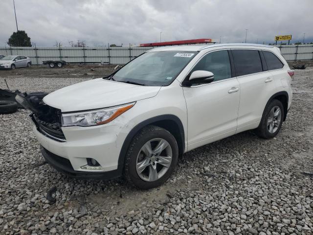  Salvage Toyota Highlander