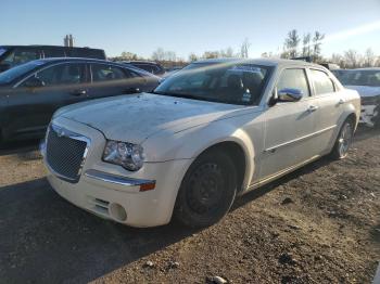  Salvage Chrysler 300