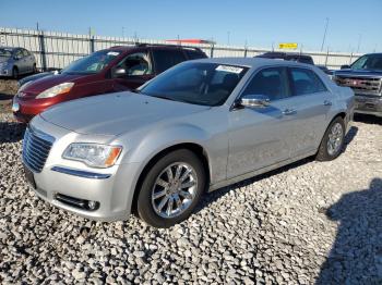  Salvage Chrysler 300