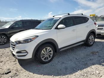  Salvage Hyundai TUCSON