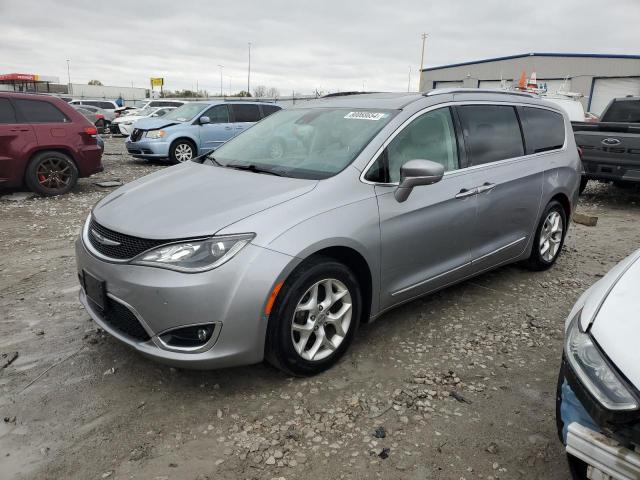  Salvage Chrysler Pacifica