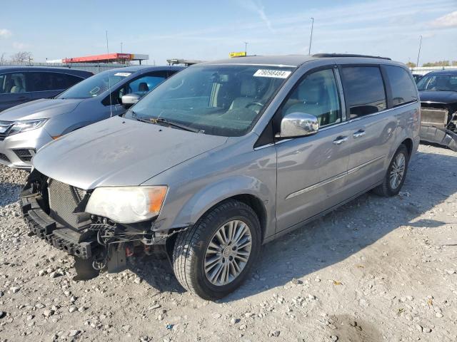  Salvage Chrysler Minivan