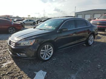  Salvage Volkswagen Passat