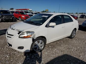  Salvage Toyota Yaris