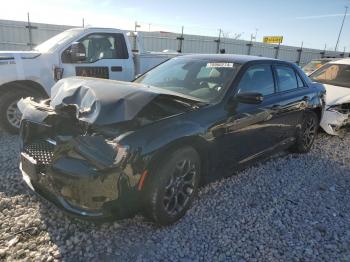  Salvage Chrysler 300