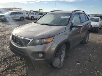  Salvage Kia Sorento