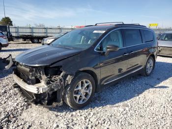  Salvage Chrysler Pacifica