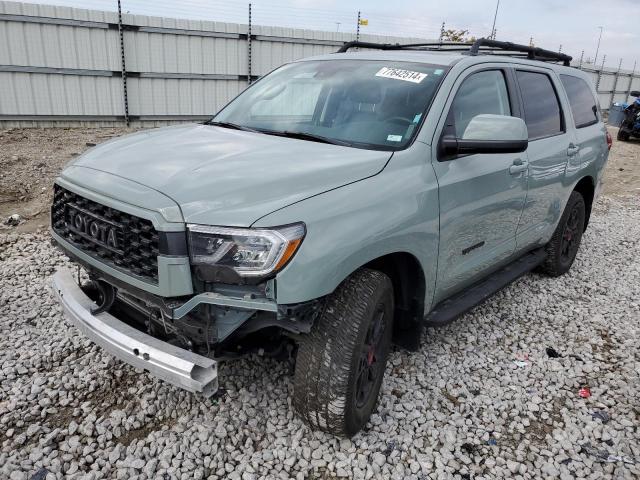  Salvage Toyota Sequoia