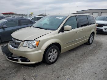  Salvage Chrysler Minivan