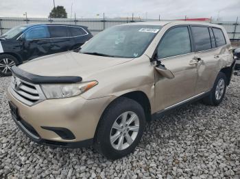  Salvage Toyota Highlander