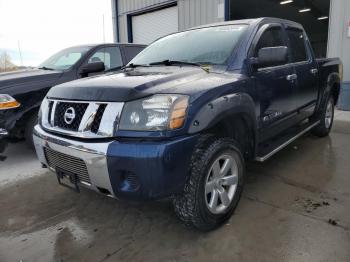  Salvage Nissan Titan