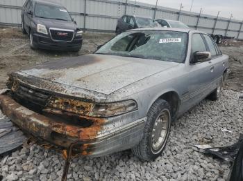  Salvage Ford Crown Vic