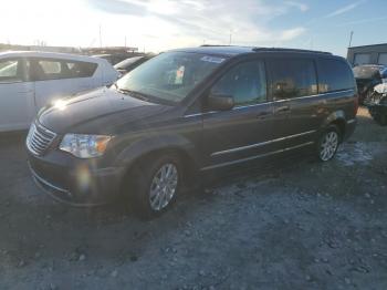  Salvage Chrysler Minivan