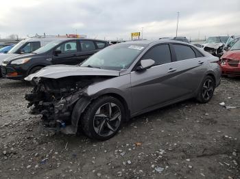  Salvage Hyundai ELANTRA