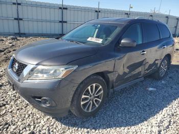  Salvage Nissan Pathfinder