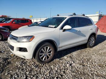  Salvage Volkswagen Touareg