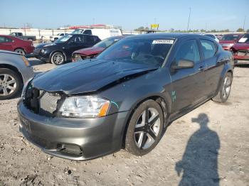  Salvage Dodge Avenger