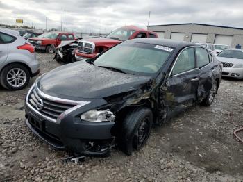  Salvage Nissan Altima