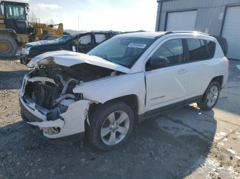  Salvage Jeep Compass