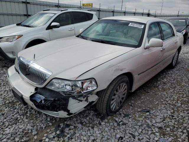  Salvage Lincoln Towncar