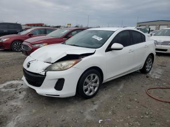  Salvage Mazda 3