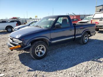  Salvage Chevrolet S-10