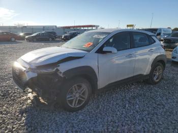  Salvage Hyundai KONA